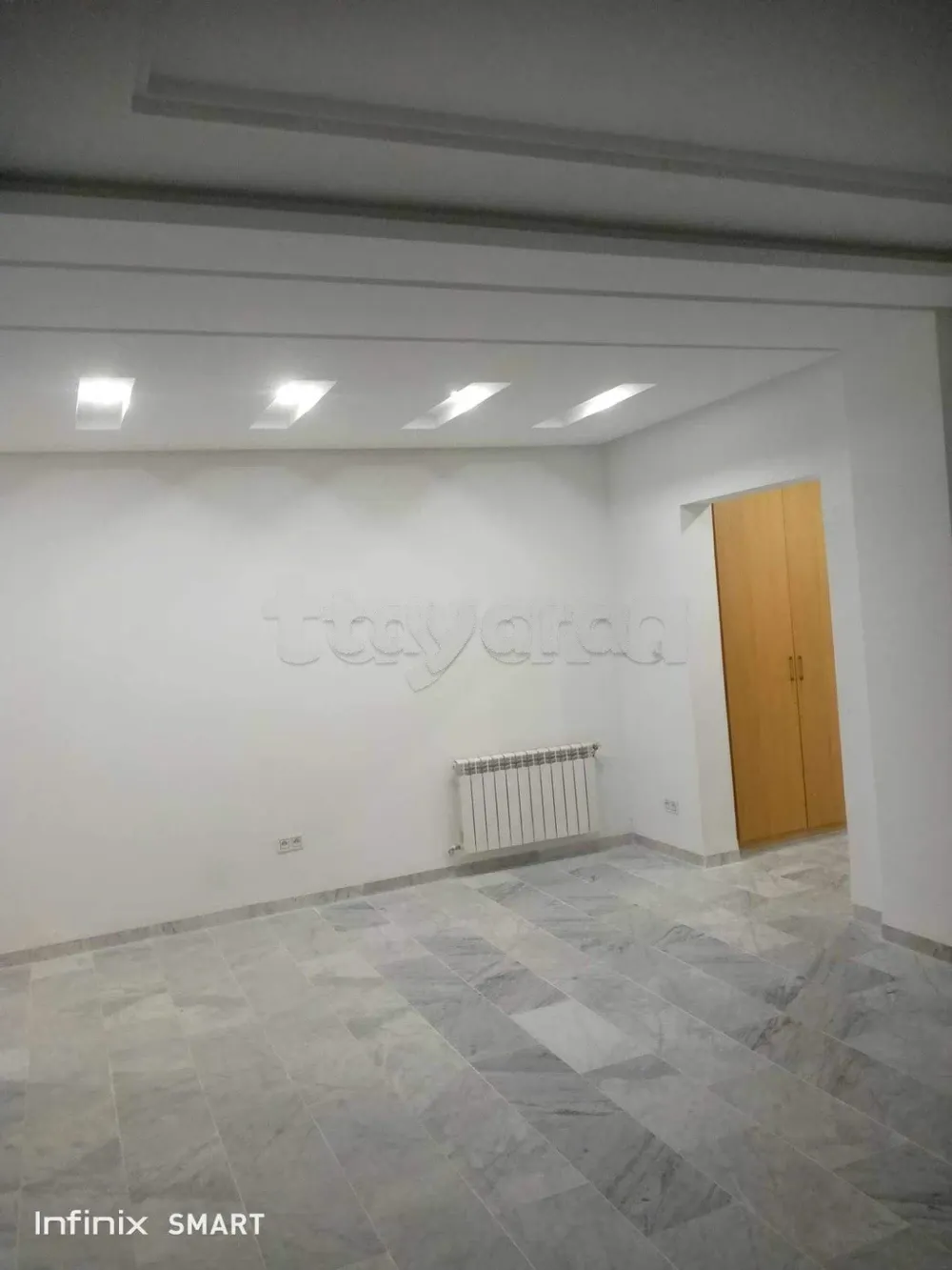 un appartements s+2 neufs au 1er (sans ascenseur) a louer a ennacer 2 derriére clinique Amelcare