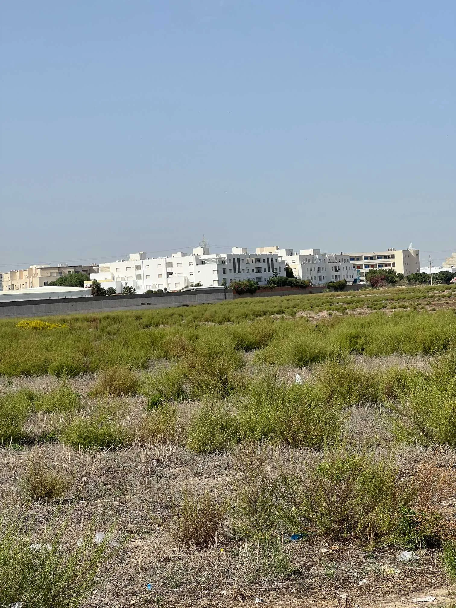 Un terrain urbaine cote carrfour la marsa