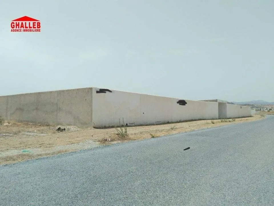 فرصة مزيانة للبيع قطعة أرض مسيجة 29730412