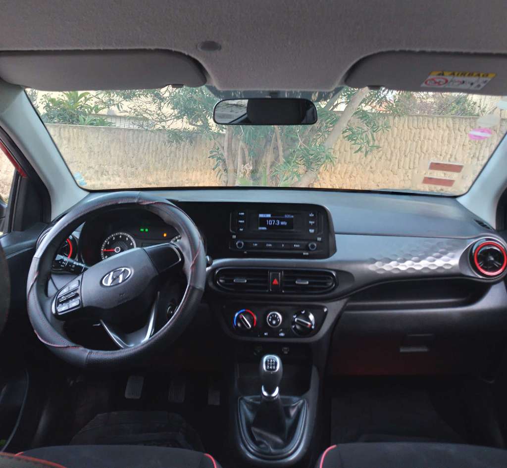 HYUNDAI GRAND I10 