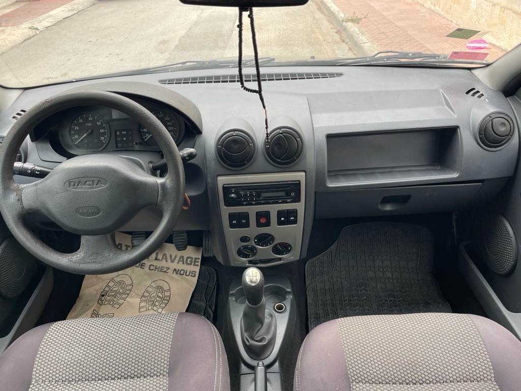 Tres belle dacia logne