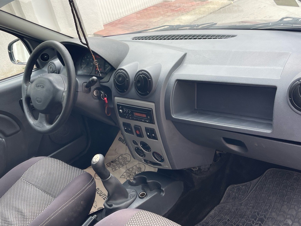 Tres belle dacia logne