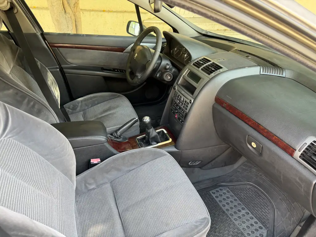 Peugeot 407 1.6 HDi