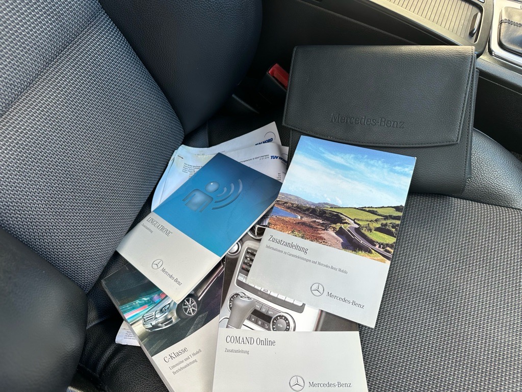 Mercedes c180 restylé phase 2 bva kit Amg pack night full options premier main 