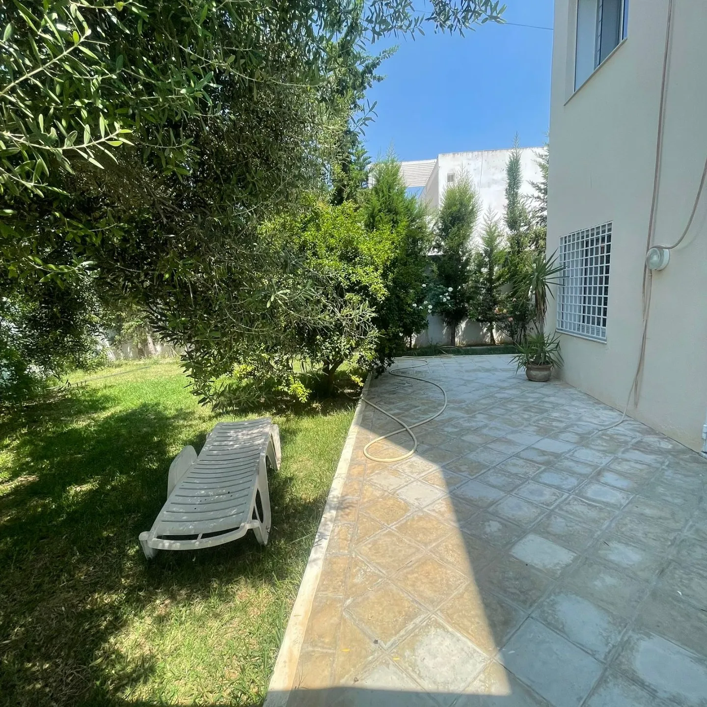 Une Villa a coté de l'hotel les ORANGERS ☎️53123208☎️