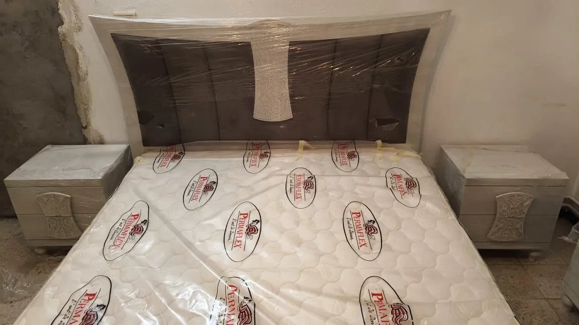 chambre a coucher neuf & table a manger et ses chaises neuf 