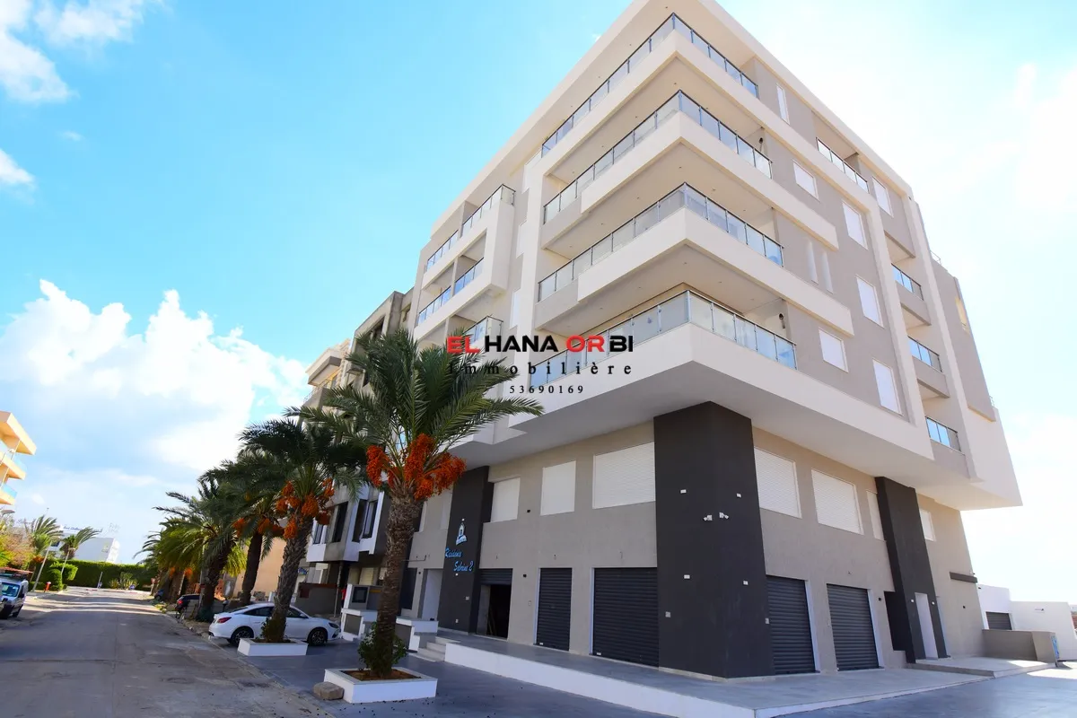 à louer app s+2 luxueux et neuf zone touristique mahdia proche de l'hôpital taher sfar 