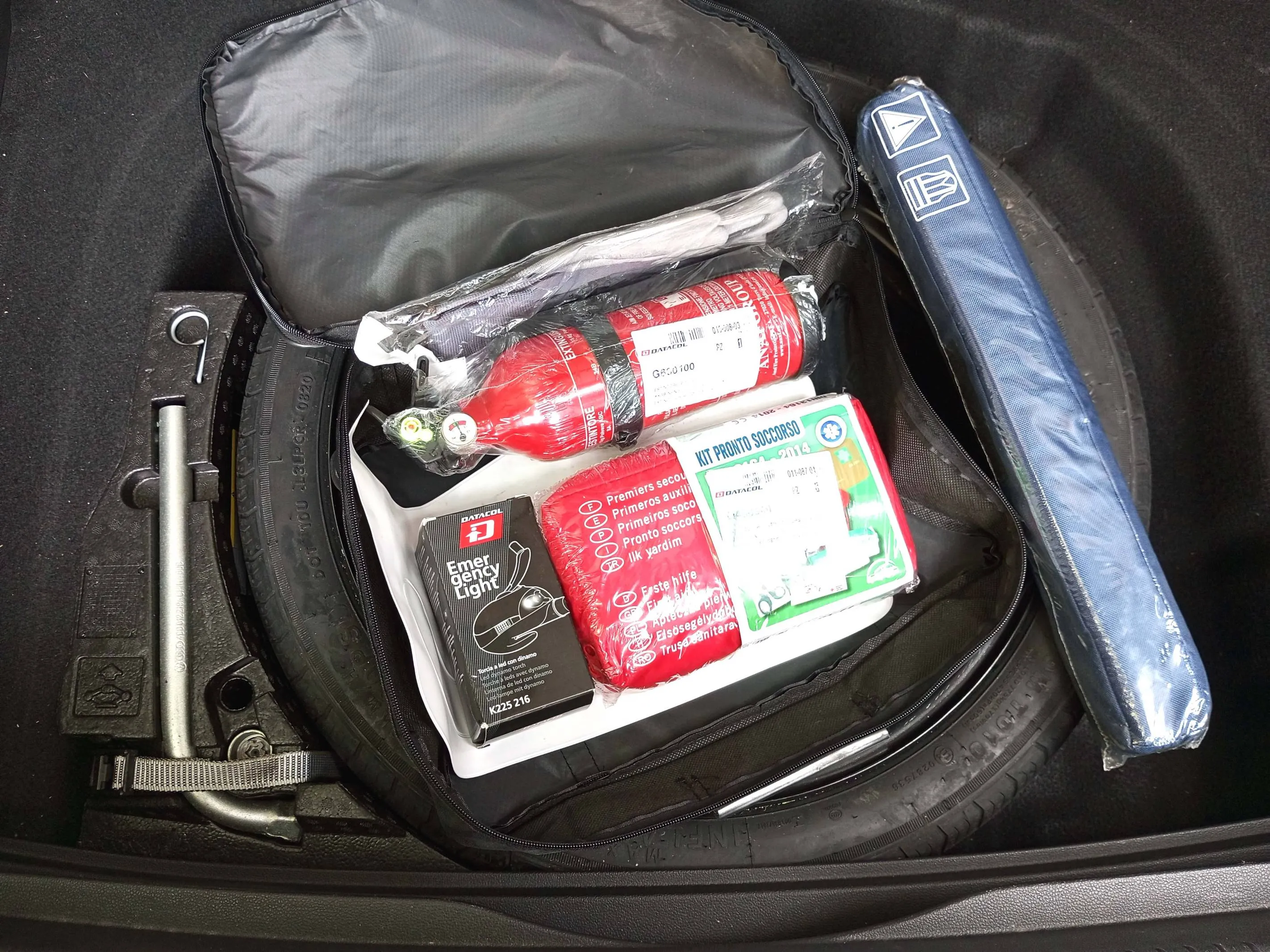 GOLF 8 style BVA 1.5 e tsi 50km tu 254 تسجيل أول