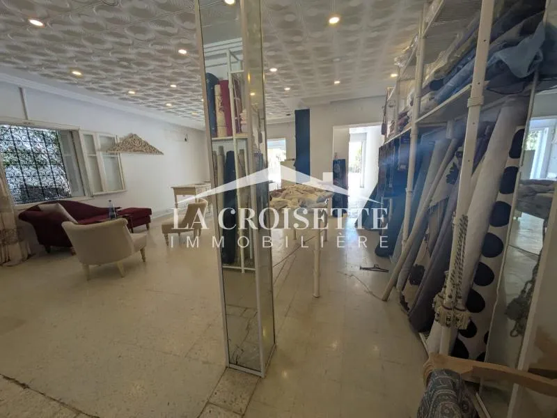 Local commercial à La Marsa MCL0514