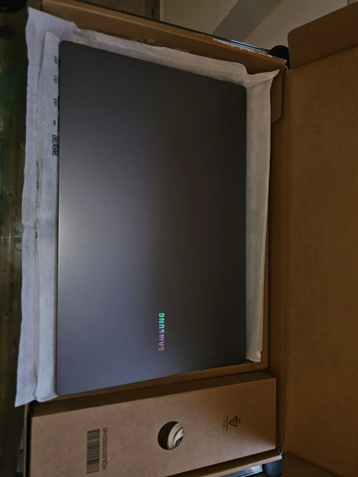 Samsung Galaxy book 4