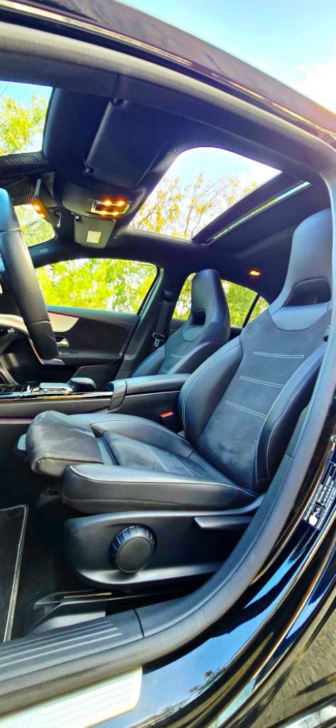 Une belle  mercedes essence hybrid  A250E  amg full importée de allmagne fin serie 257 tu