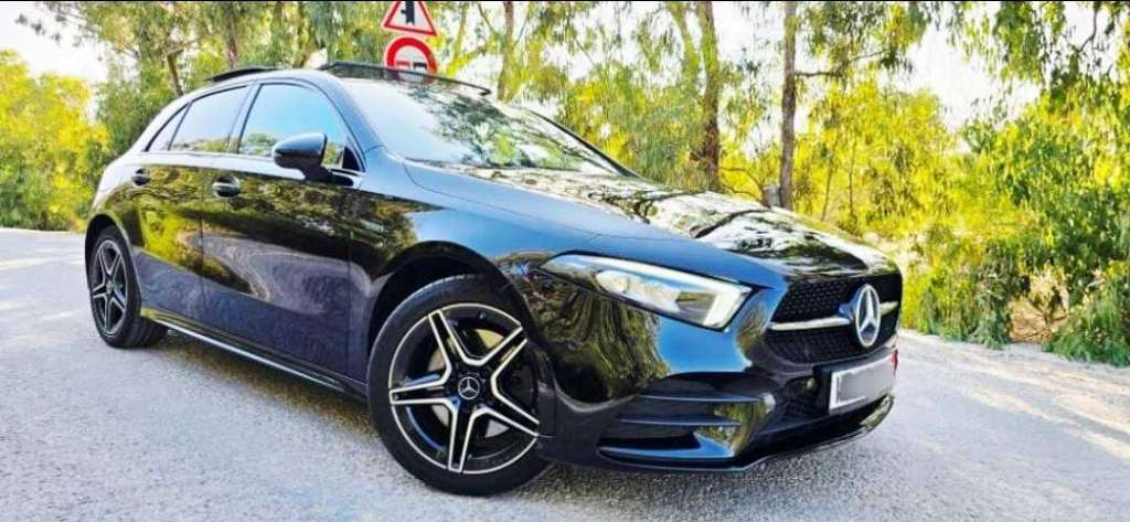 Une belle  mercedes essence hybrid  A250E  amg full importée de allmagne fin serie 257 tu