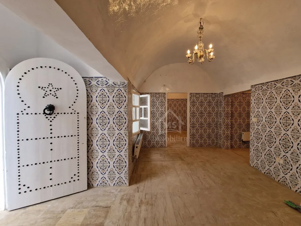 Maison arabe S+2 renouvelée à vendre à Hammamet 51355351