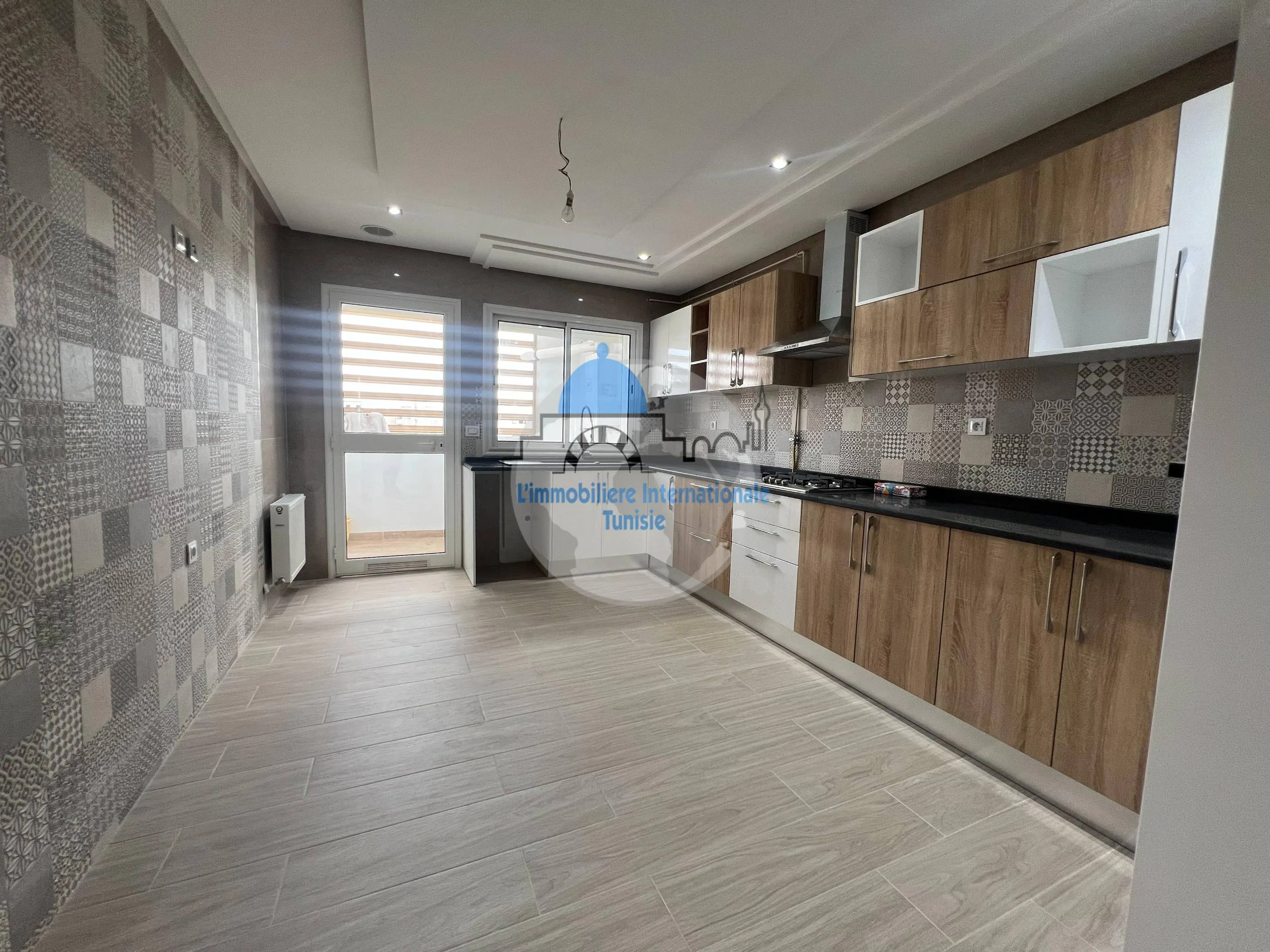 Appartement Haut Standing à Vendre S+3 à Sahloul