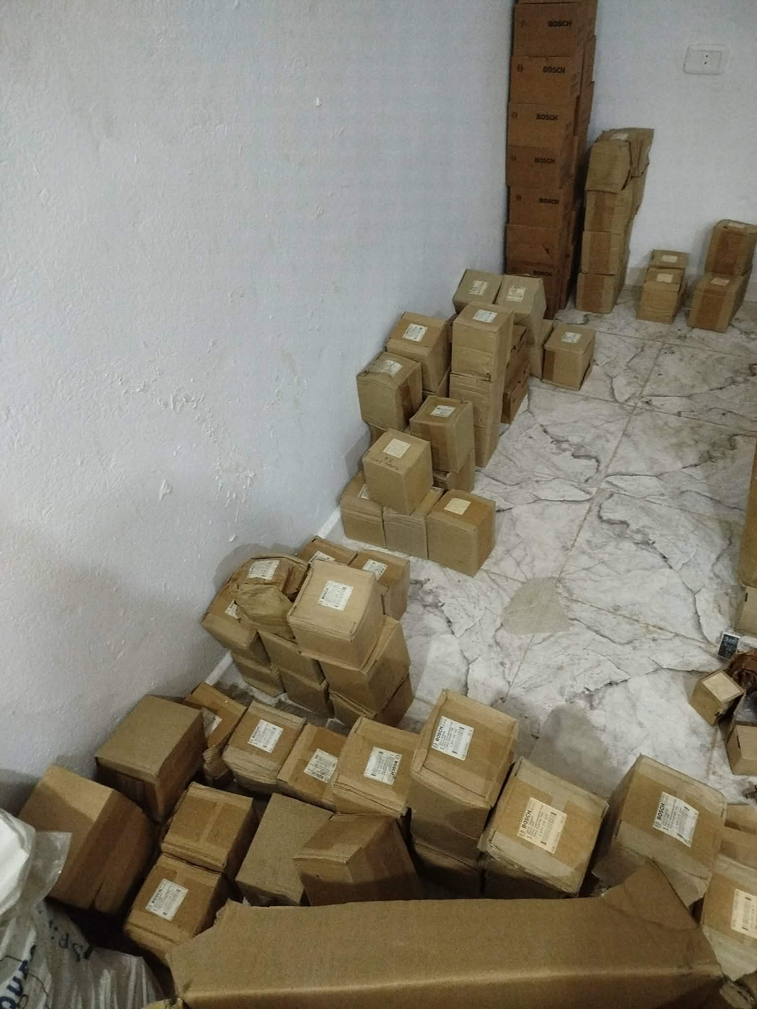 VENTE DE LOT DE PIECES DE RECHANGES BOSCH