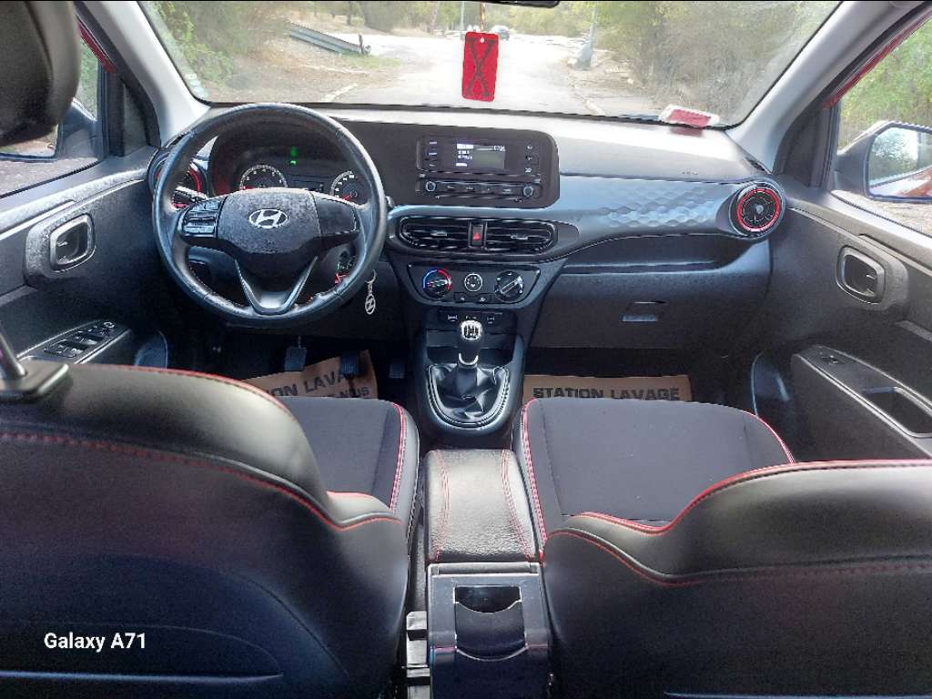 Hyundai grand i10