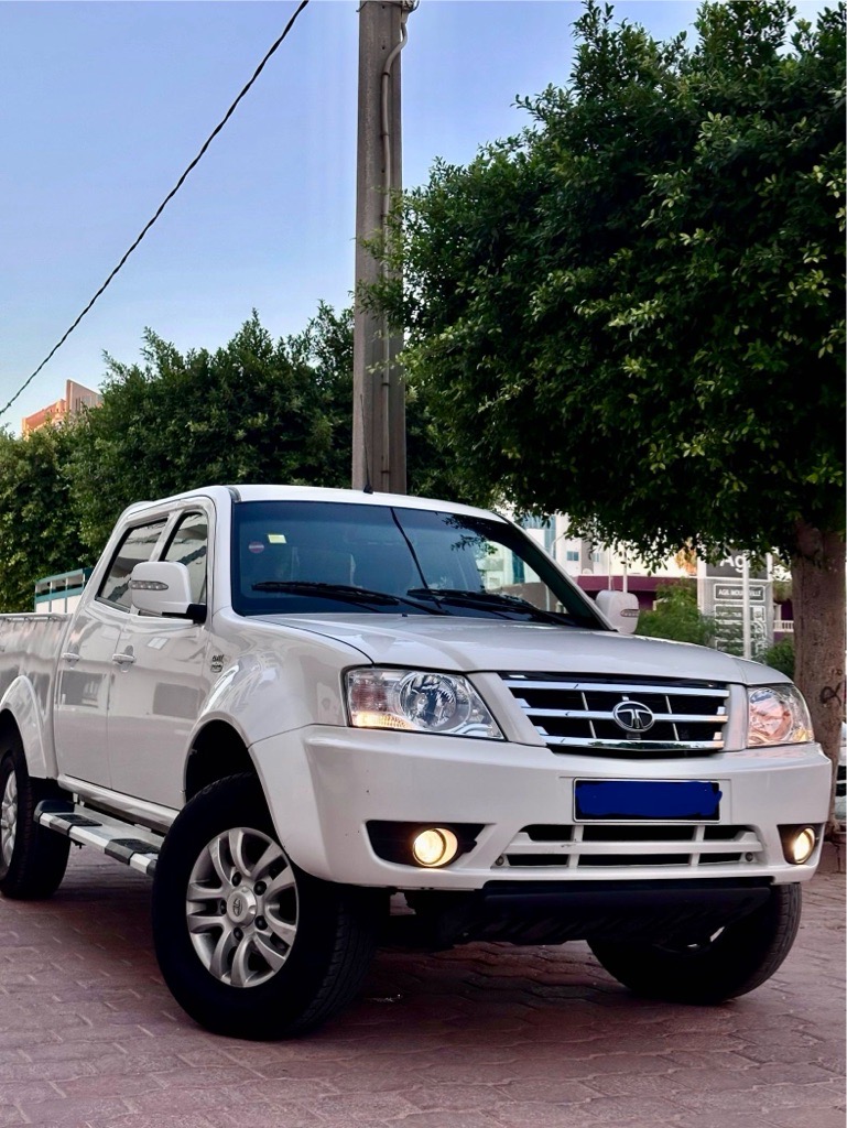 TATA (4x2) 25.000km neuf!!!