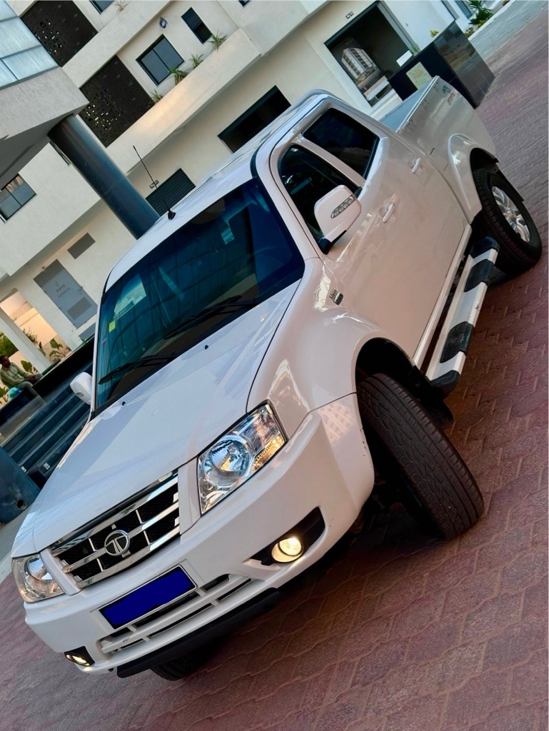 TATA (4x2) 25.000km neuf!!!