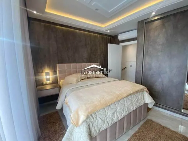 Duplex s3 meublé avec terrasse vue sur mer à Gammarth ZDL0204