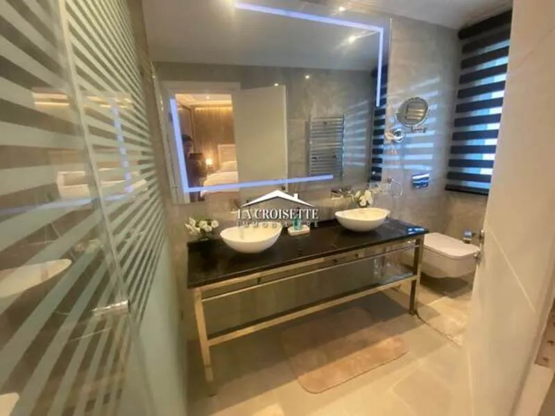 Duplex s3 meublé avec terrasse vue sur mer à Gammarth ZDL0204