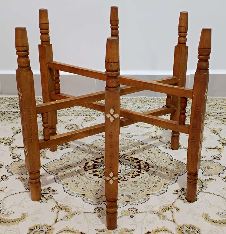 Support artisanale en bois