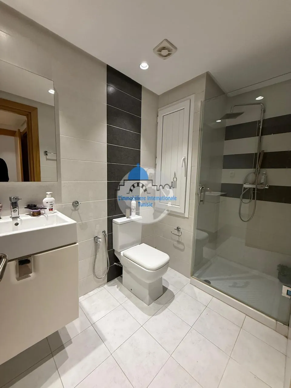 Charmant appartement S+3 à louer à Sahloul 4 