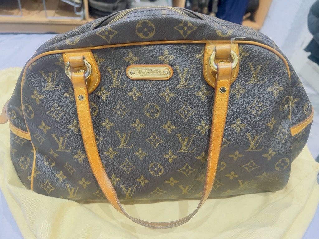 Louis Vuitton bag
