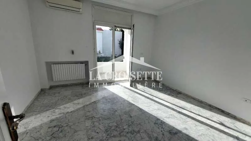 Villa s4 à La Marsa MVL1470