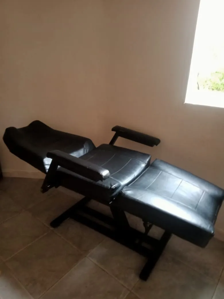 Lit esthétique où médical ممكن التوصيل 