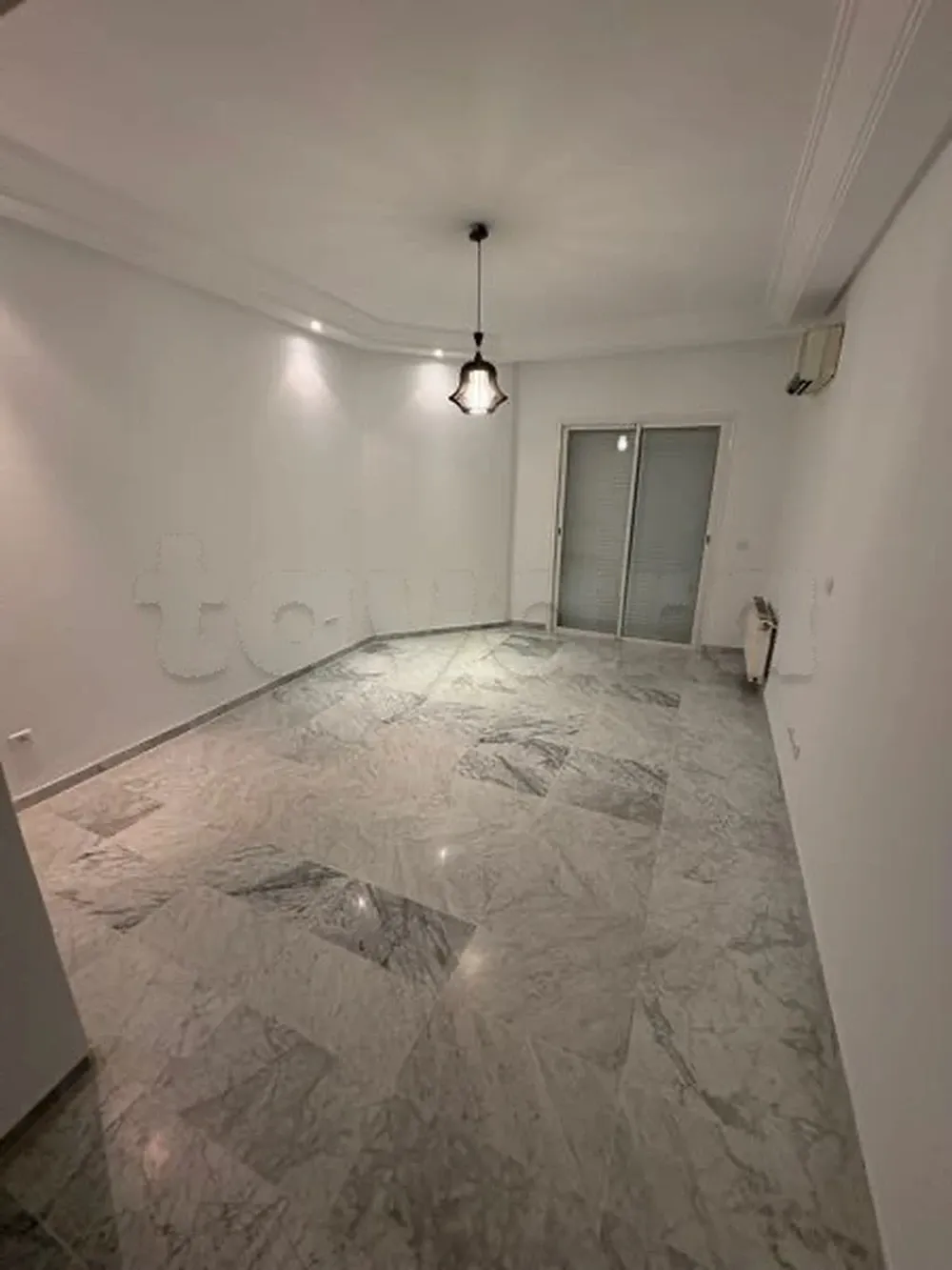 siute a ain Zaghouan nord appartement s2 vide