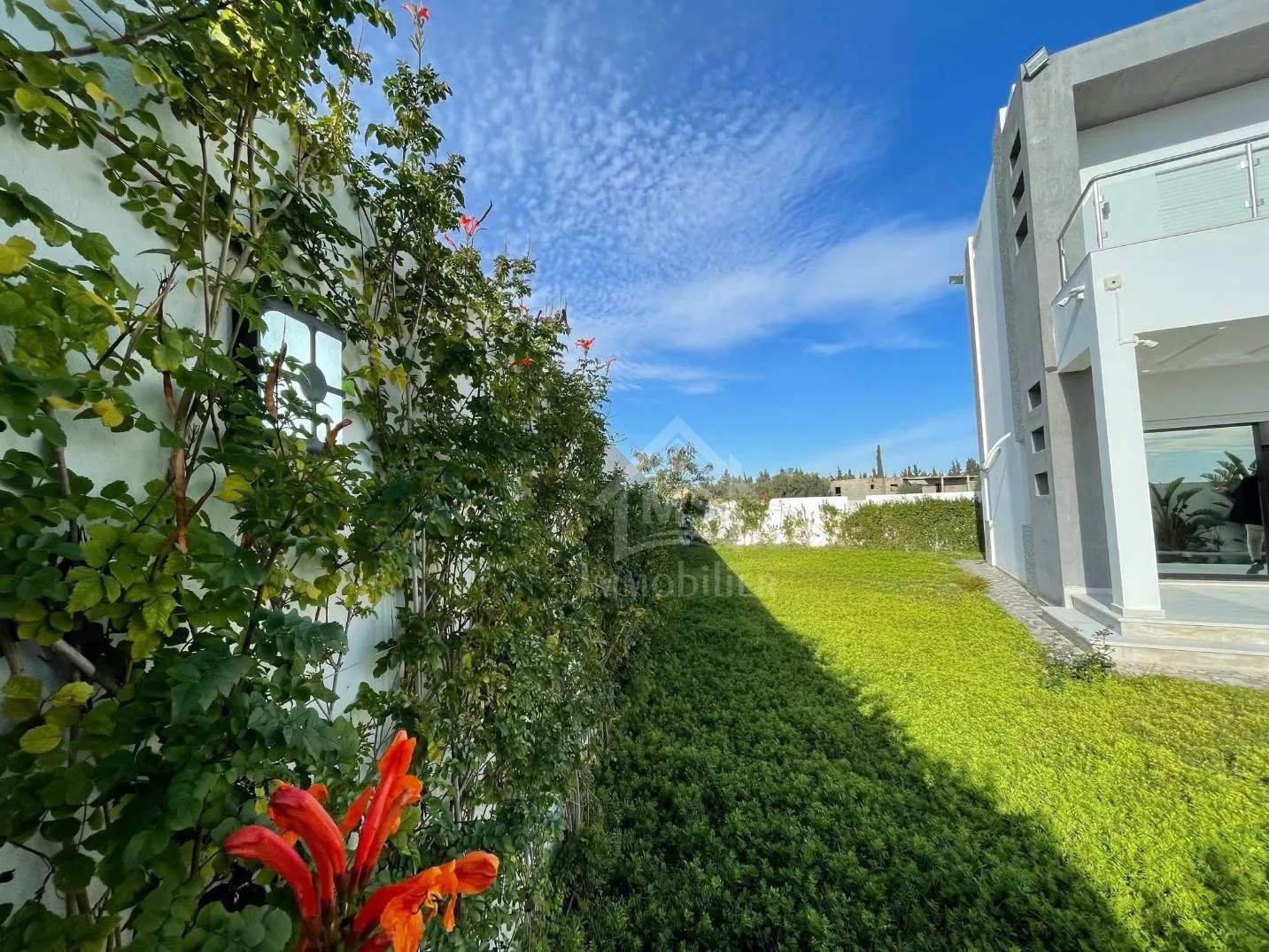 Villa S+4 toute neuve avec jardin et piscine à Hammamet Sud 51355351