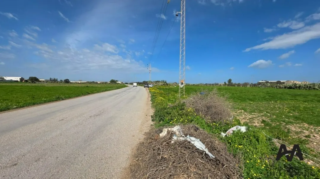 Terrain agricole titré de 1 024 m² à Korba