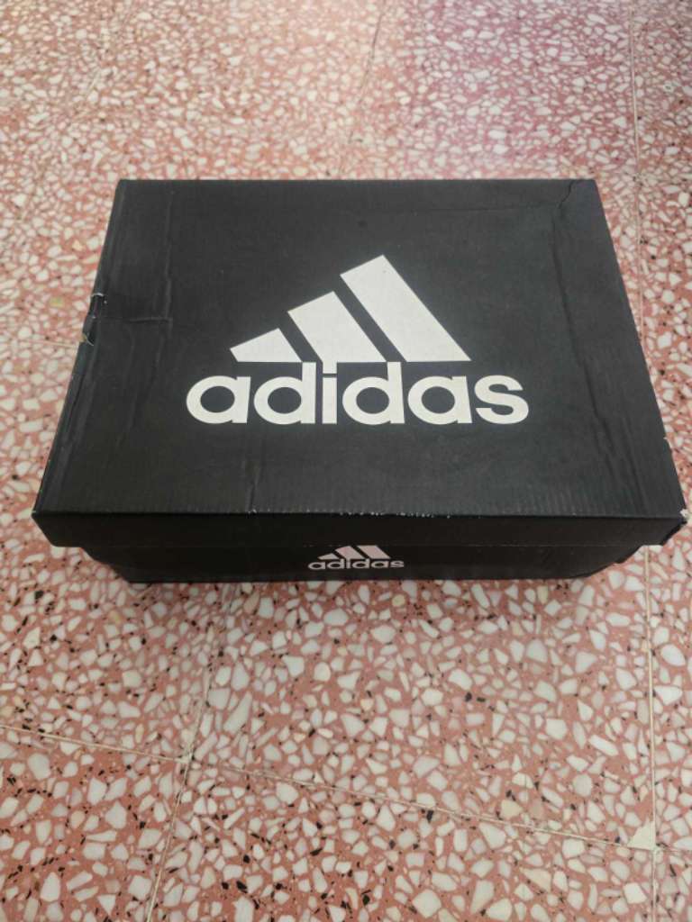 Demi crampon Adidas