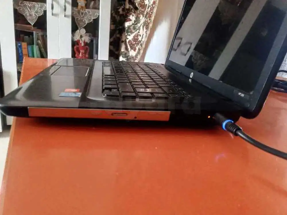 HP 250 G1