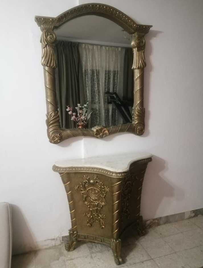 Console égyptienne 
