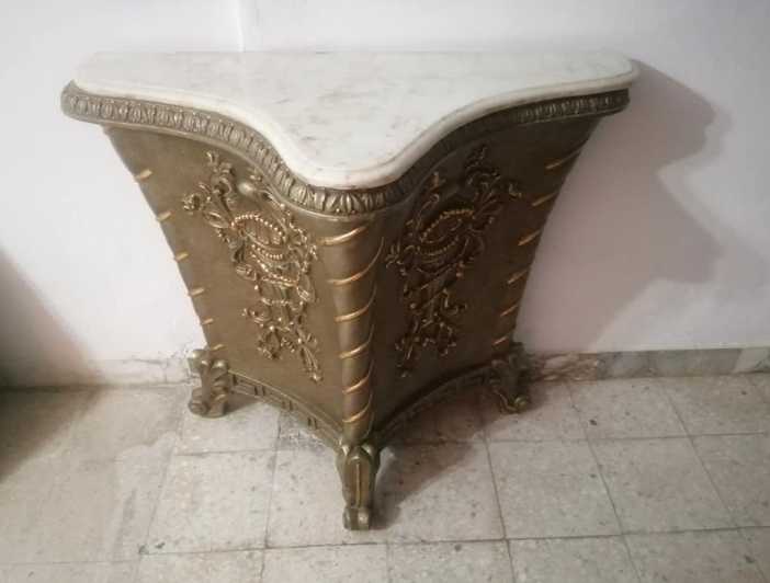 Console égyptienne 