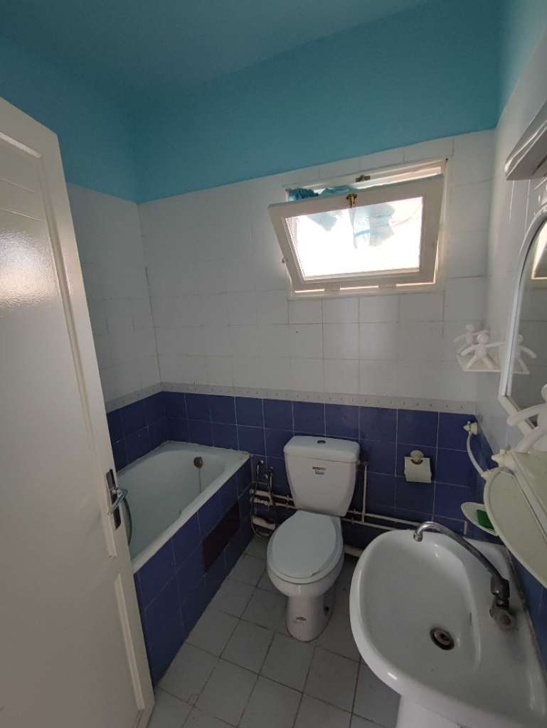 Appartement a louer à cité Avicenne 