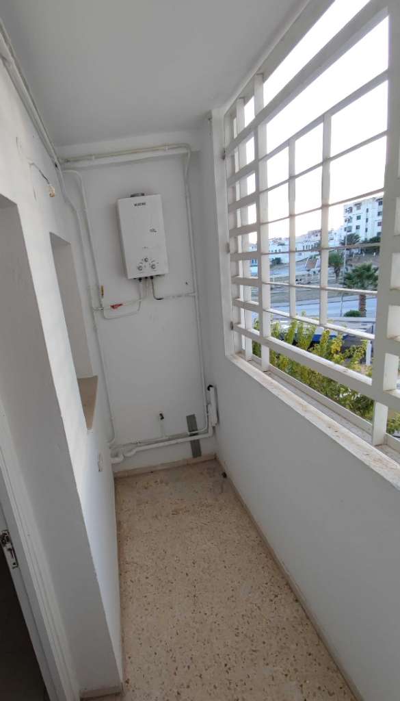 Appartement a louer à cité Avicenne 