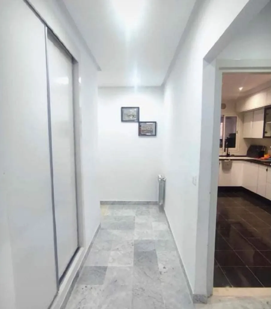 Location S3 meublé à Ennasr 2