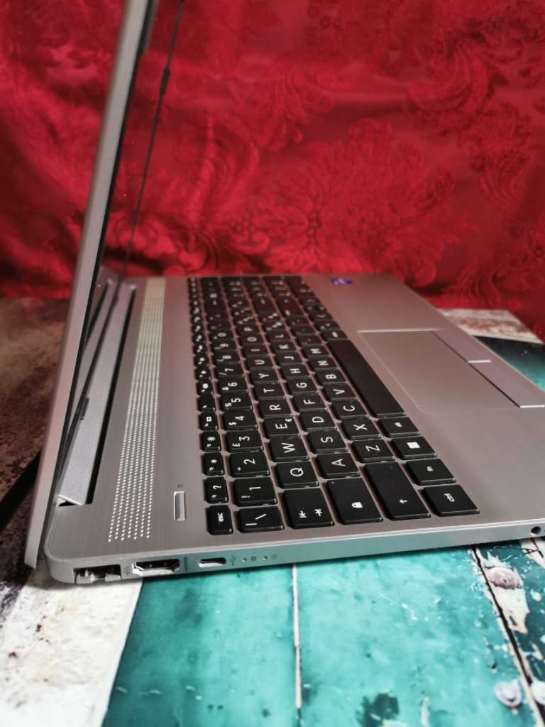 Pc HP Notebook i5 11th gén / 16 Ram _512 ssd