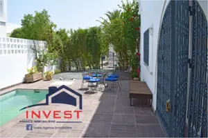 S+1 meublé avec piscine à Gammarth