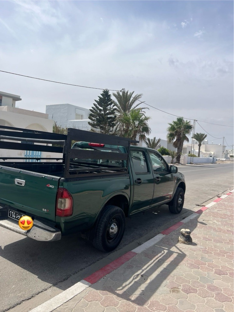 A vendre isuzu dmax