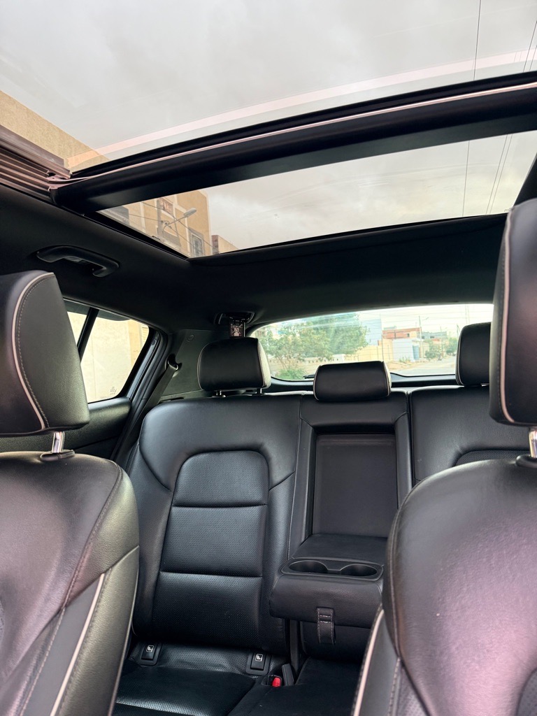 a vendre une bonne kia sportage