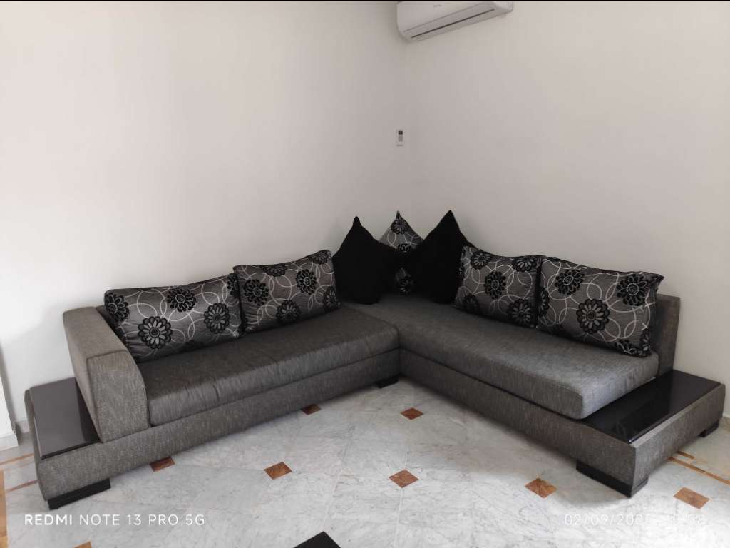 À vendre coin séjour + Table + Meuble TV + Étagère Murale