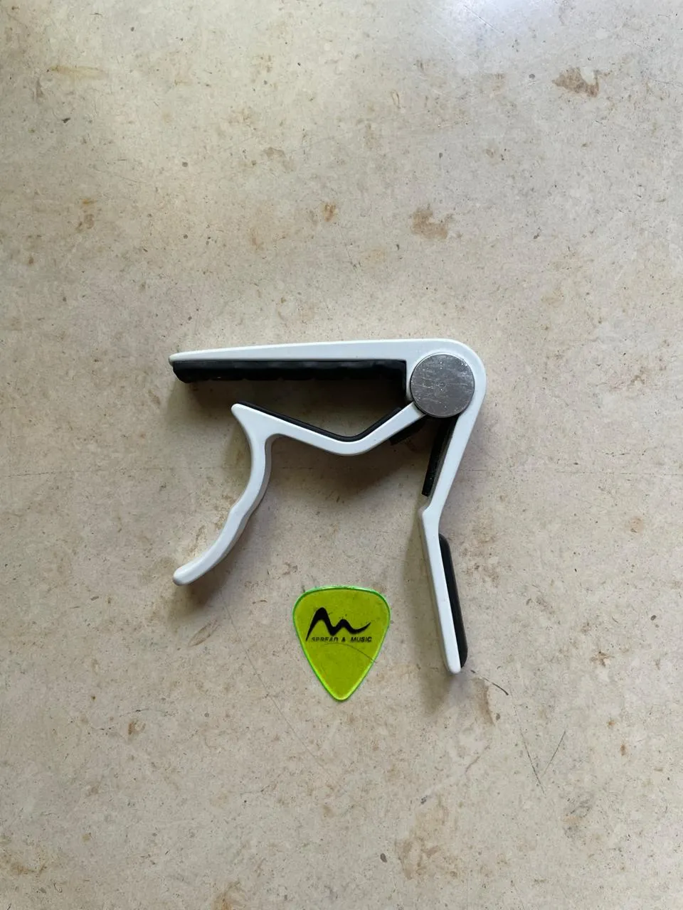 Vente Guitarre Classique 4/4