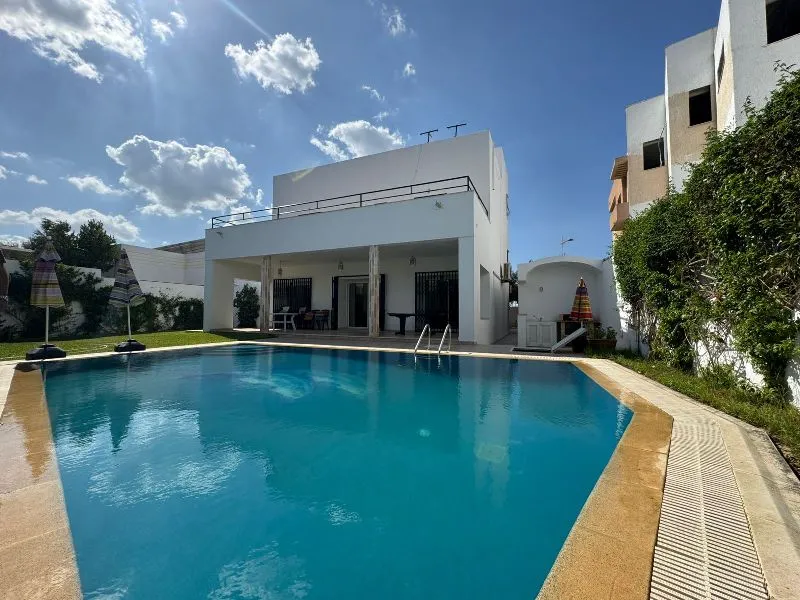Villa ORIA(Réf: L3262)