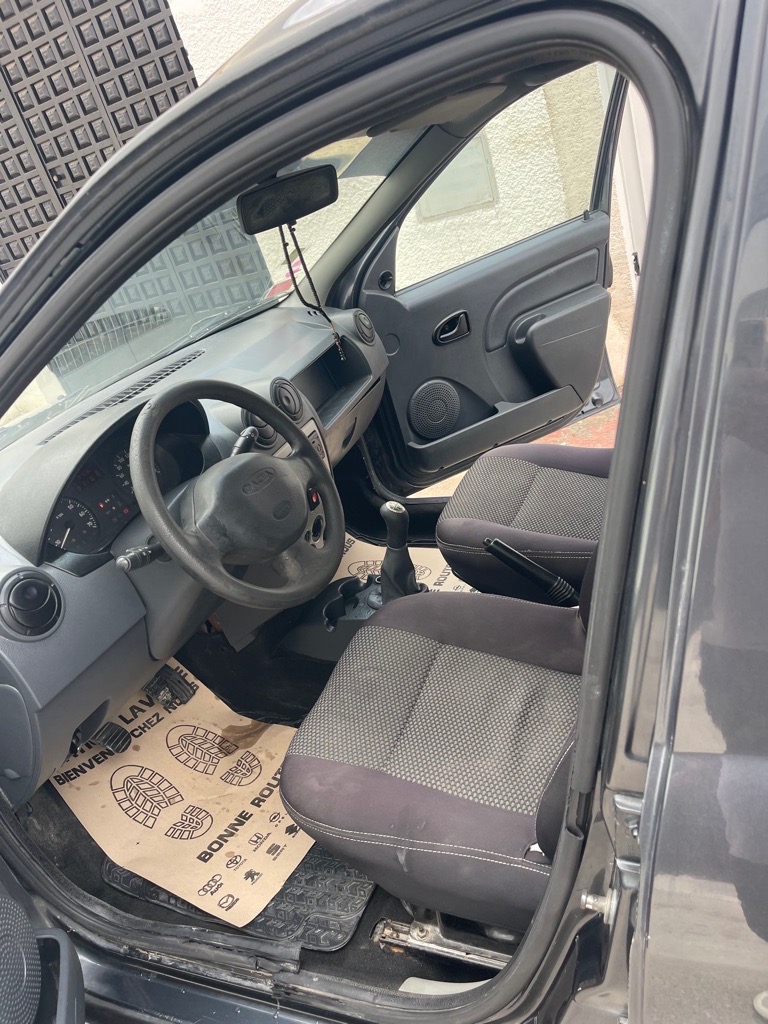 Une belle dacia logane