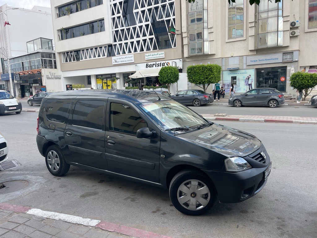Une belle dacia logane