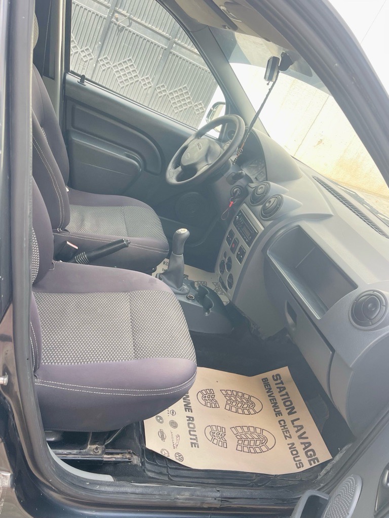 Une belle dacia logane