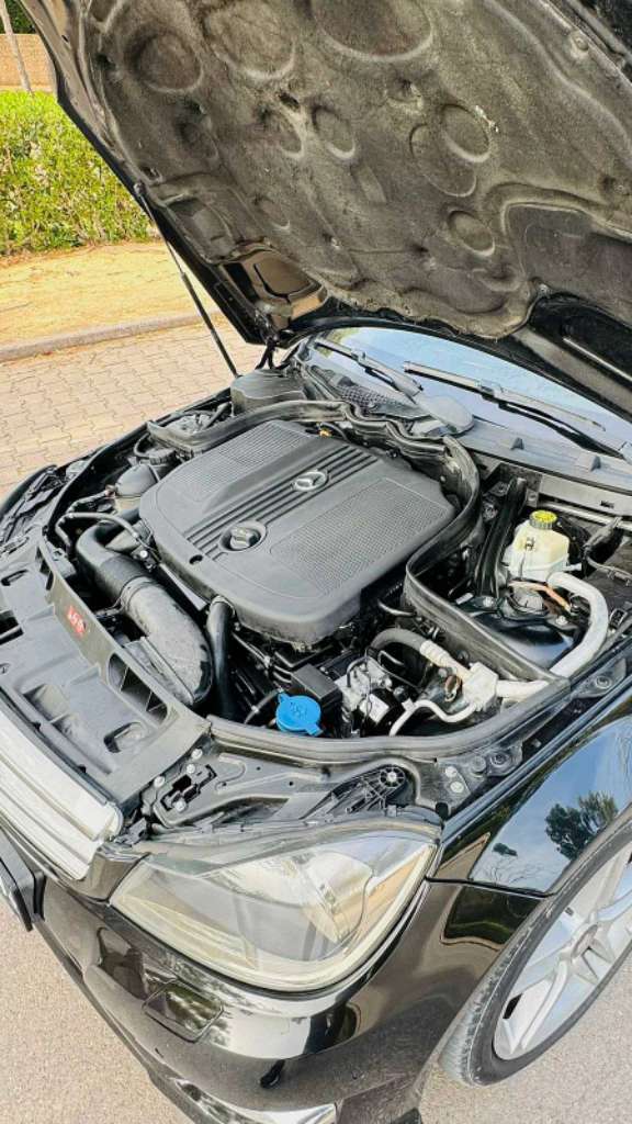 Mercedes classe c restylé w 204